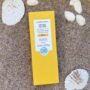 Comfort Zone Sun Soul Face Cream SPF30 anti-aging solkrem for ansiktet, 60 ml i gul eske på sand med skjell – Nalu Nalu Frisør