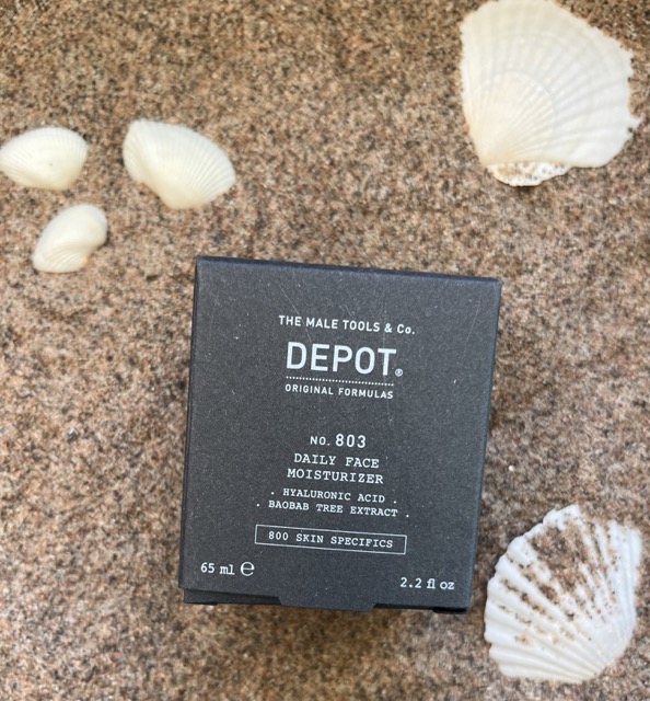Depot No. 803 Daily Face Moisturizer fuktighetsgivende ansiktskrem for menn – Nalu Nalu Frisør