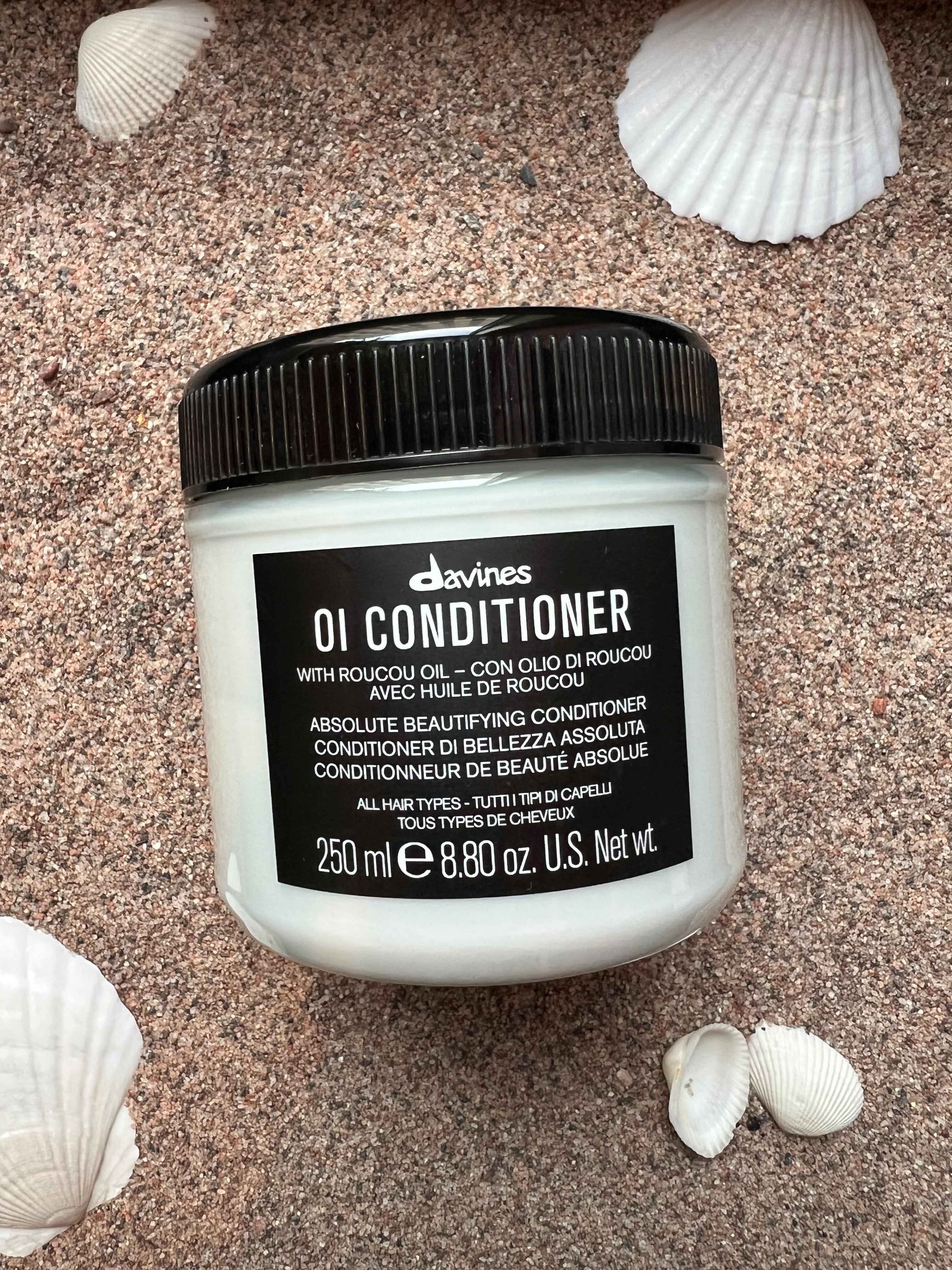 Davines OI Conditioner mykgjørende og glansgivende balsam – Nalu Nalu Frisør