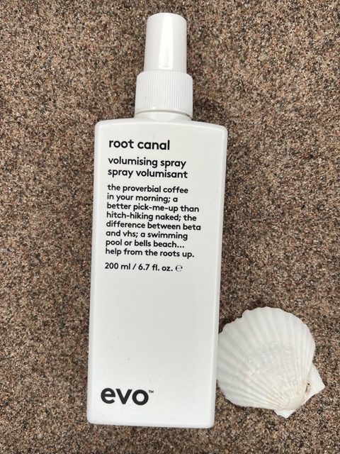 Evo Root Canal Volumising Spray volumgivende rotspray for løft og fylde – Nalu Nalu Frisør