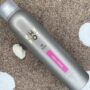 Why Not Be Concrete Hair Lacquer hårspray for glans og fleksibelt hold – Nalu Nalu Frisør