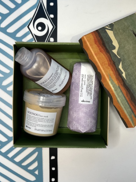 Davines - Gaveeske Solu\Nounou