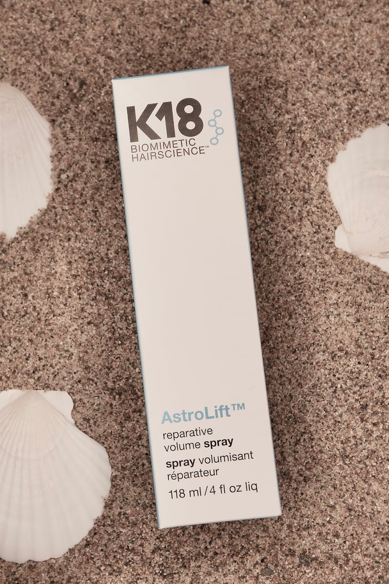 K18 Astrolift Volume Spray – lettvektig spray for volum og spenstig hår